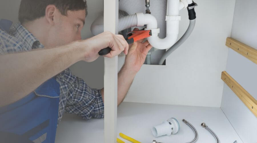 Expert burst pipe repair services in Loyall, KY